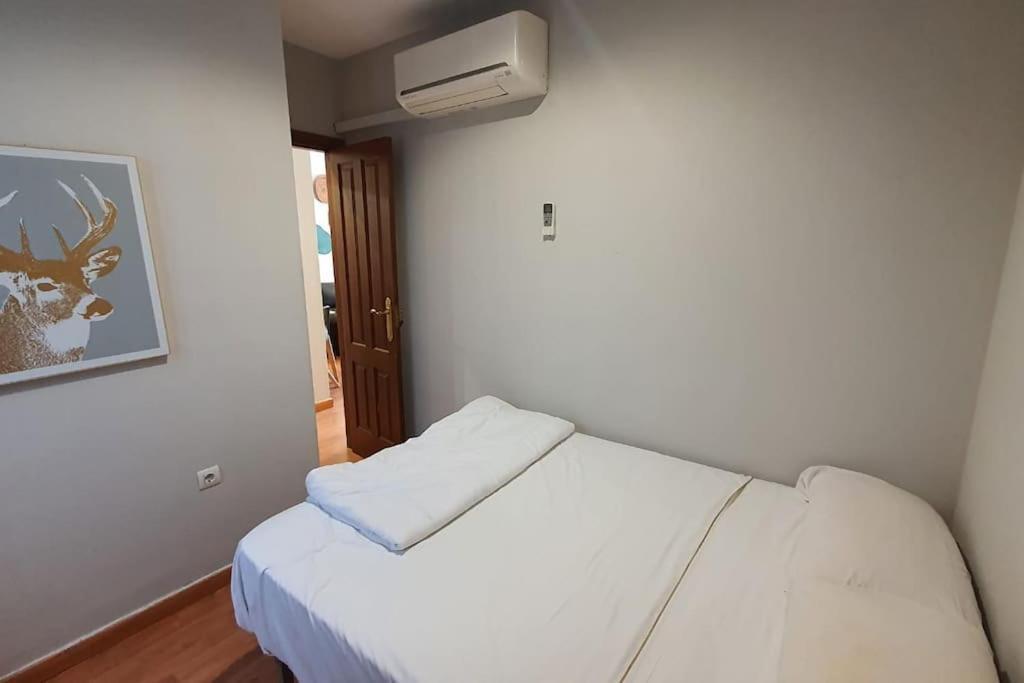 Appartamento Aloja T Elvira Granada Esterno foto