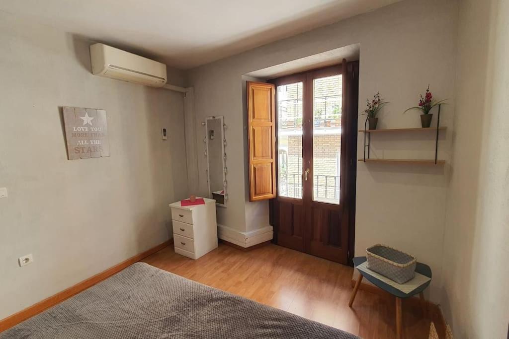 Appartamento Aloja T Elvira Granada Esterno foto